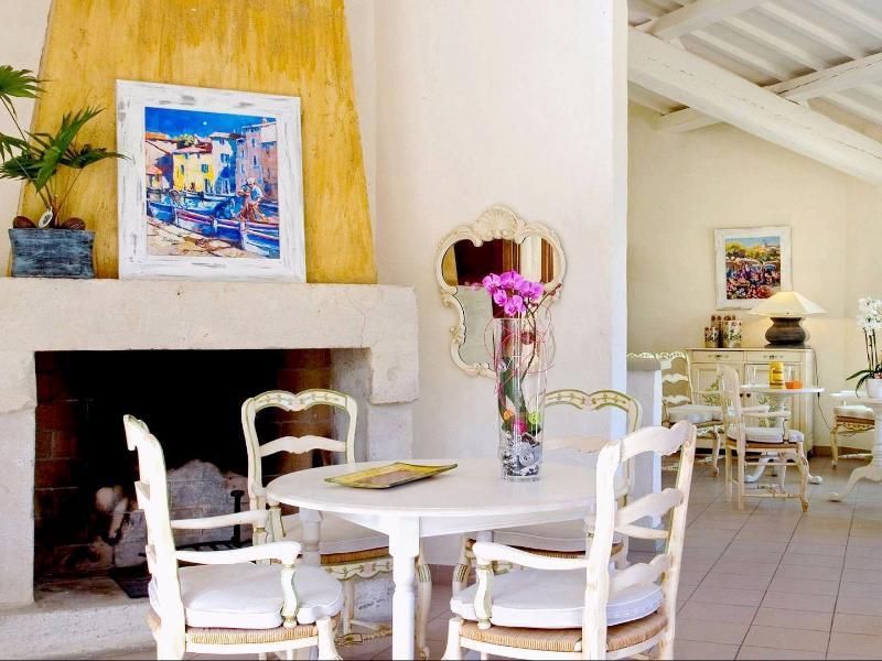 Le Mas Des Sables Aigues-Mortes Exterior photo